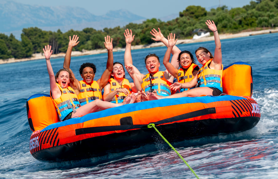 bouées tractées fréjus