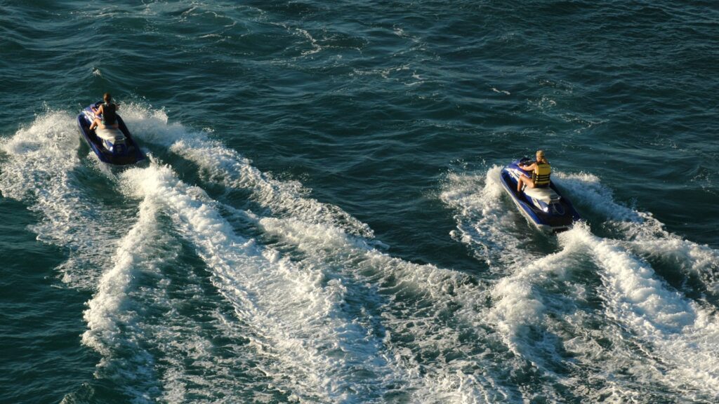 Location de jet ski en groupe à Fréjus